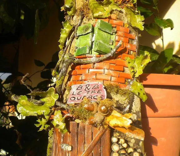 Le Tre Querce Bed & Breakfast *